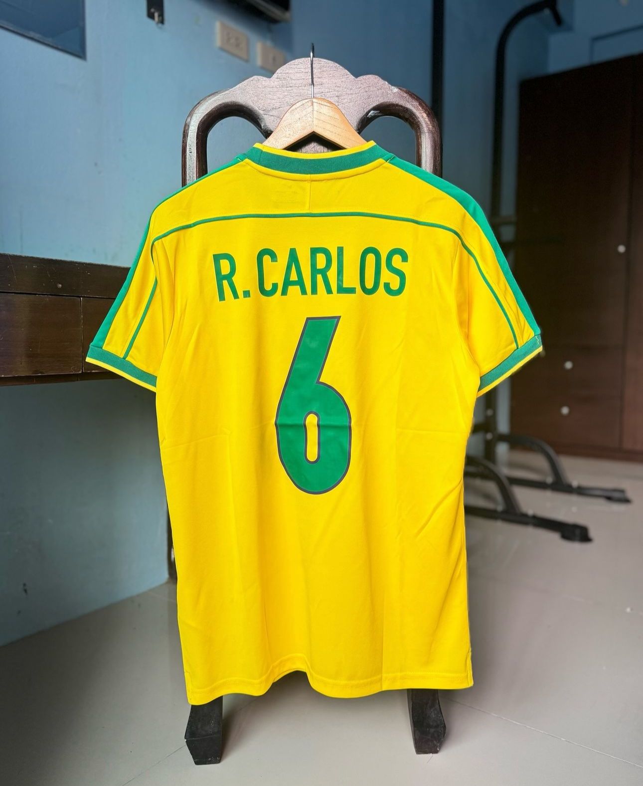 Roberto Carlos 98 WORLD CUPA Forma