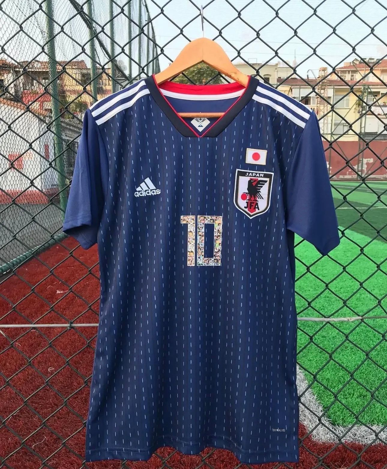 Tsubasa Özel Forma