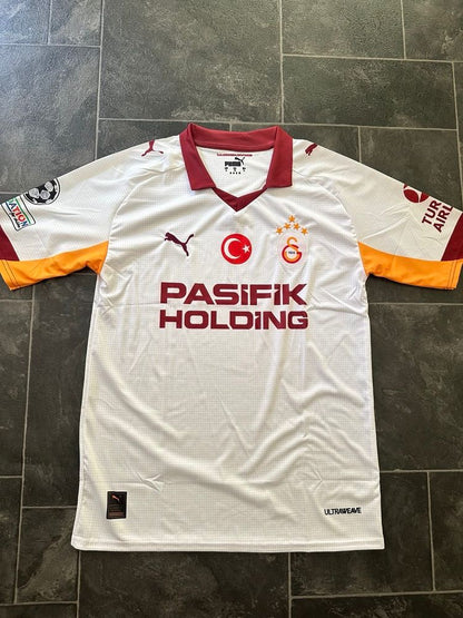 Galatasaray Beyaz 2026 forma
