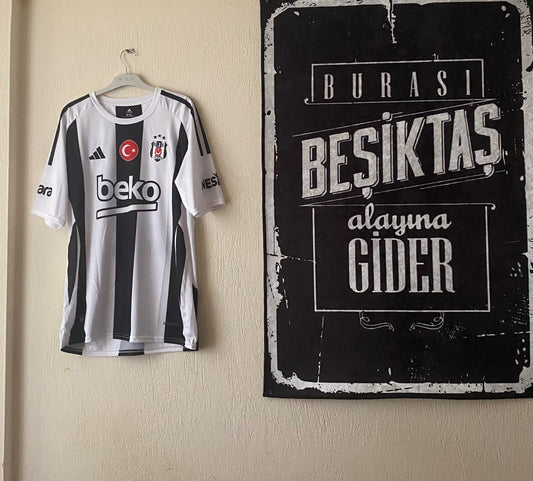 Beşiktas 2024/25 Çubuklu Forma