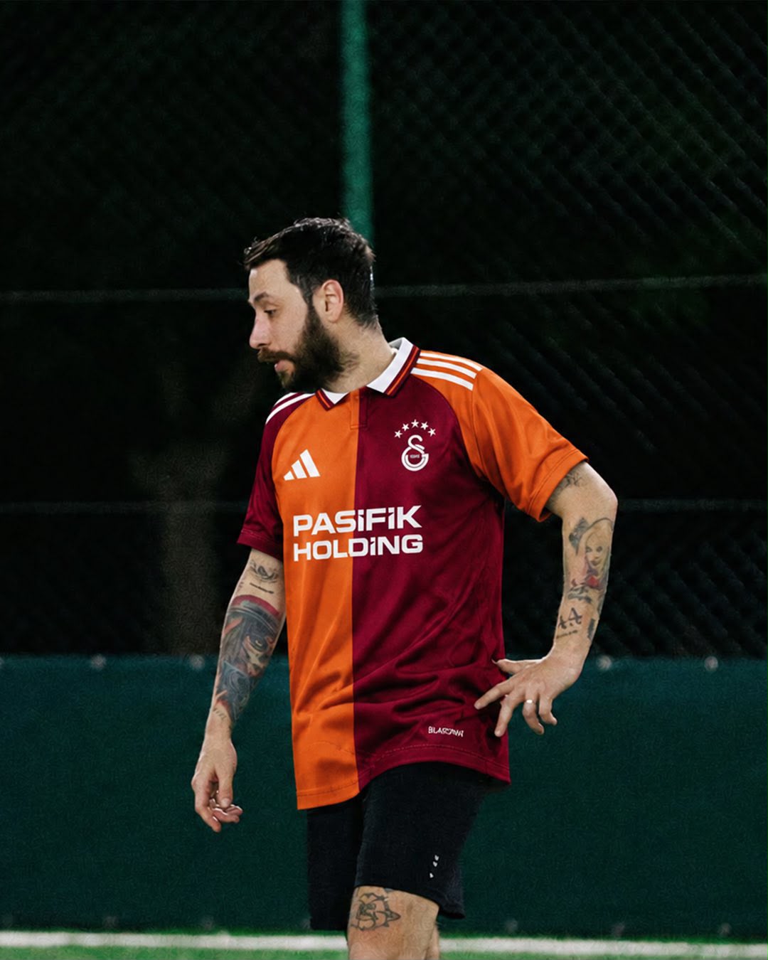 Galatasaray Efsane Tasarım Forma