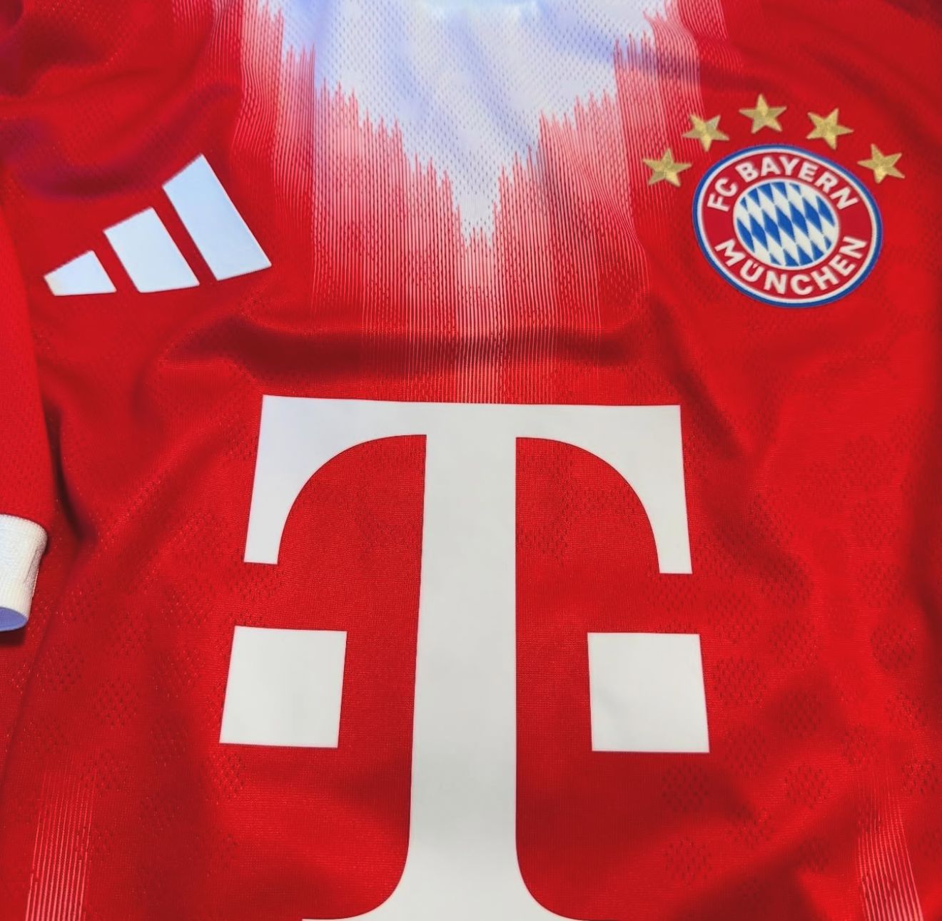 Bayern Münih 2026 Ev Sahibi Forma
