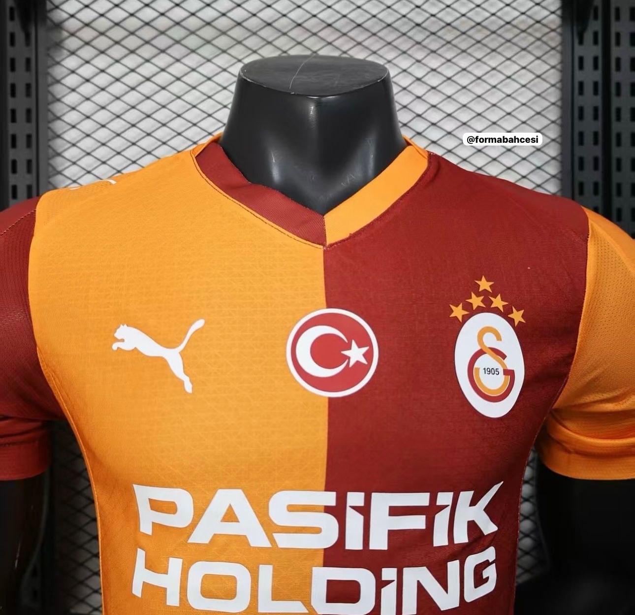 Galatasaray PROFOSYONEL KALİTE Ev Sahibi Forma