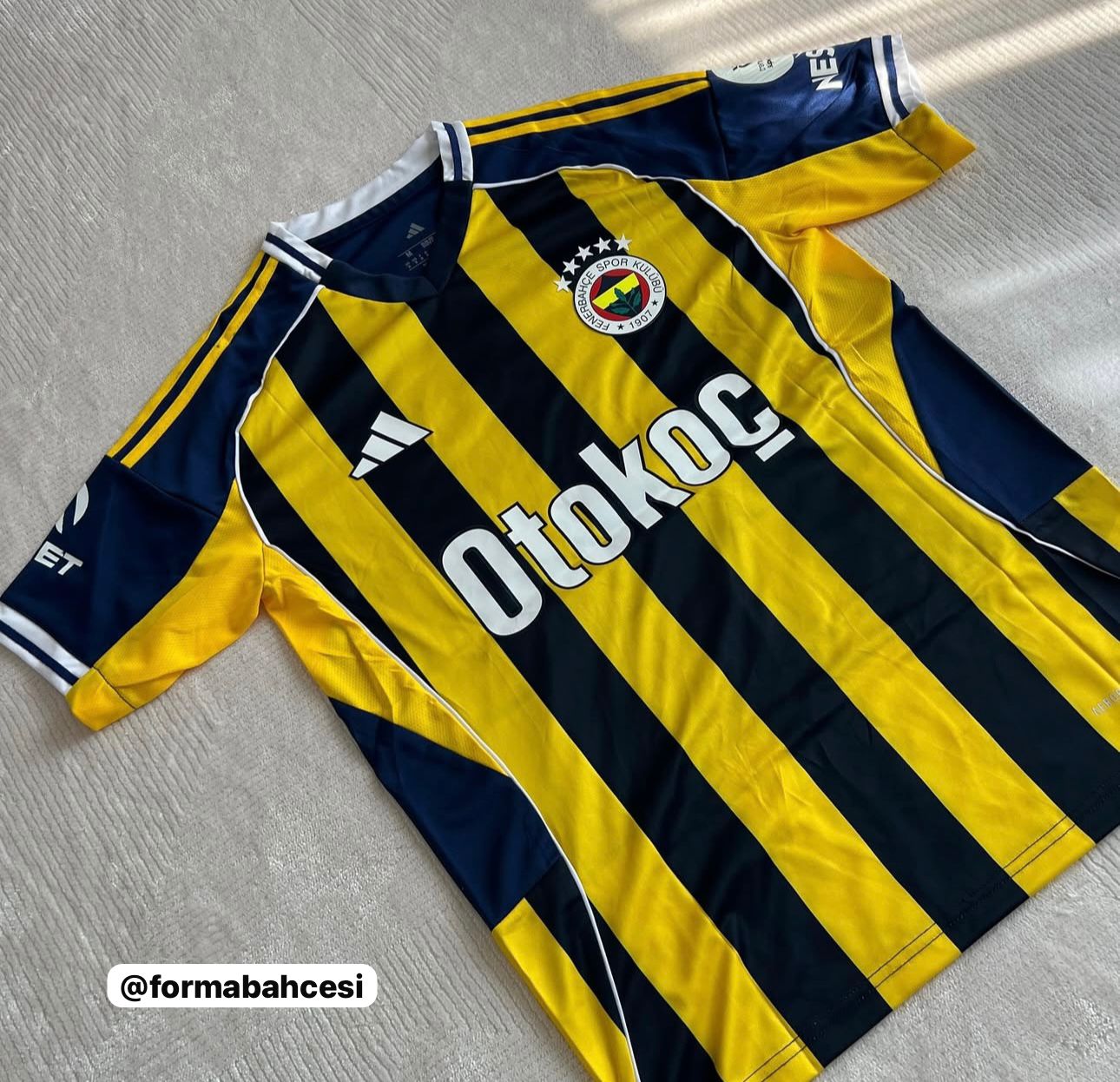 Fenerbahçe 2026 PROFOSYONEL KALİTE ÇUBUKLU FORMA